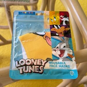 Warner Brothers Looney Tunes Daffy Duck Face Mask Kids Size NWT